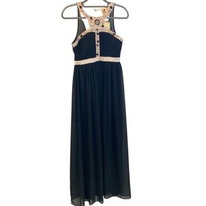 Love point NEW medium sleeveless maxi dress
